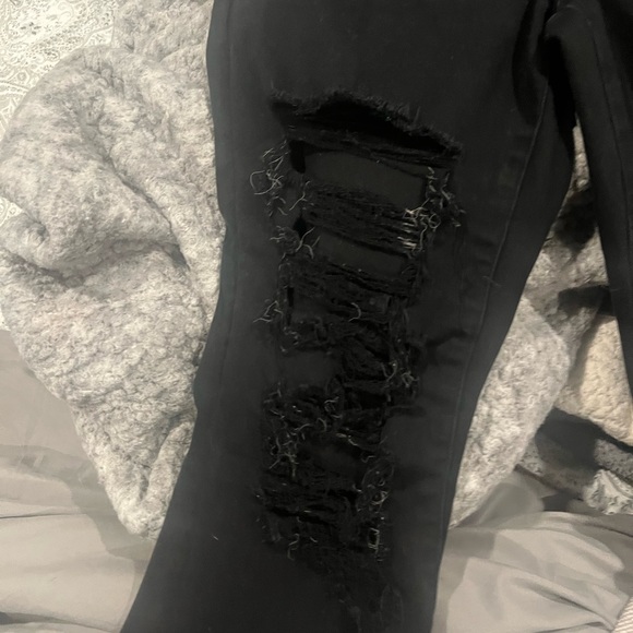 American eagle ripped black jeans, stretch - Picture 3 of 14